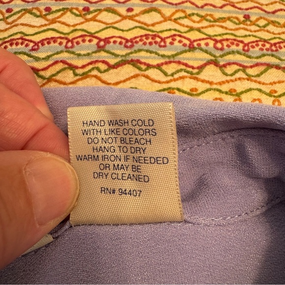 Travel Smith Women's 100% Silk Blouse Sky Blue Size Large - Picture 3 of 6